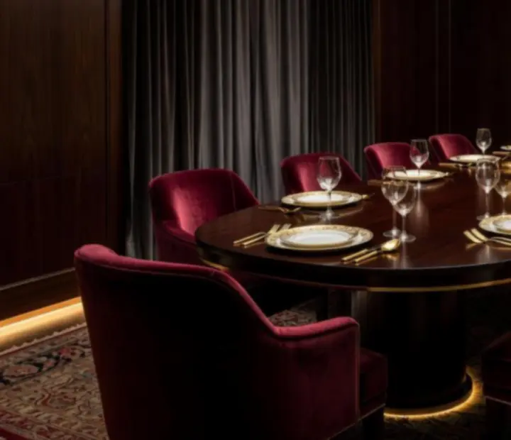 Intimna VIP privatna soba u luksuznom restoranu